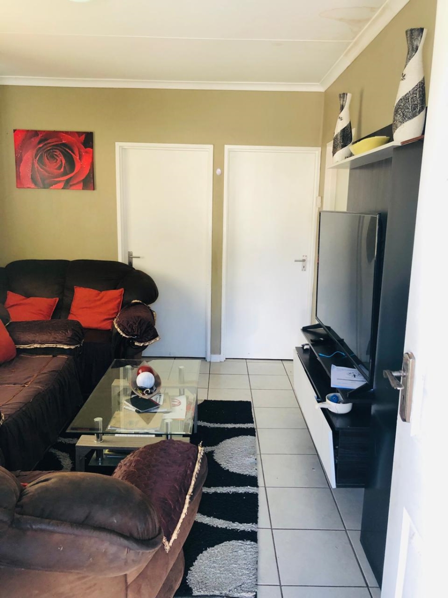 2 Bedroom Property for Sale in Electric City Western Cape